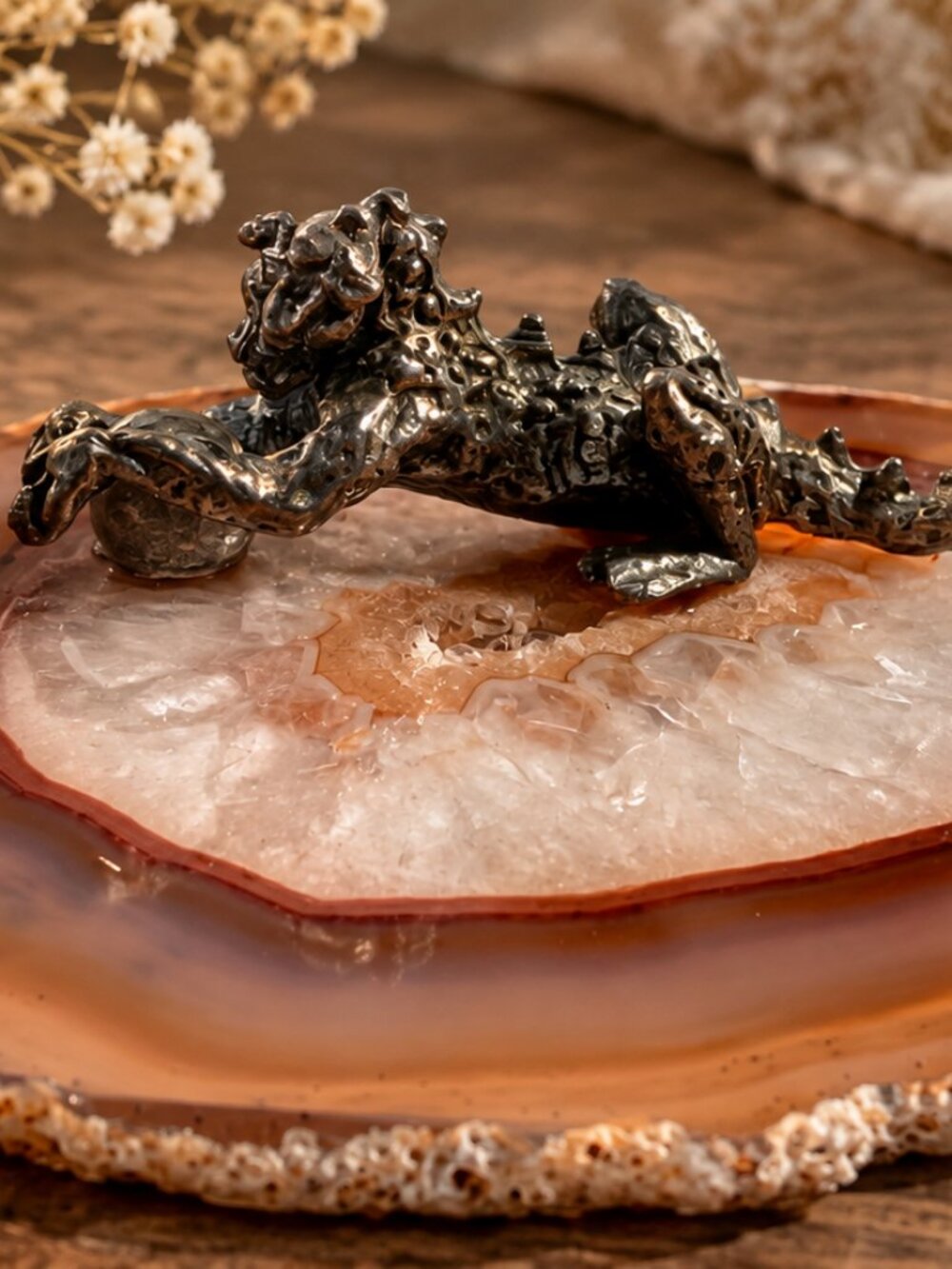 Vintage Silver-Tone Dragon on Natural Agate Slice Decor